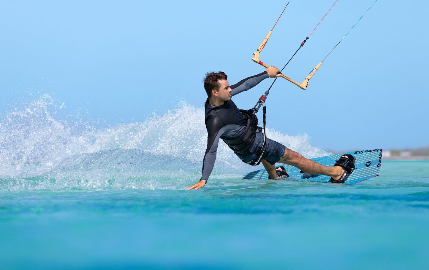 2026 Duotone Click Bar