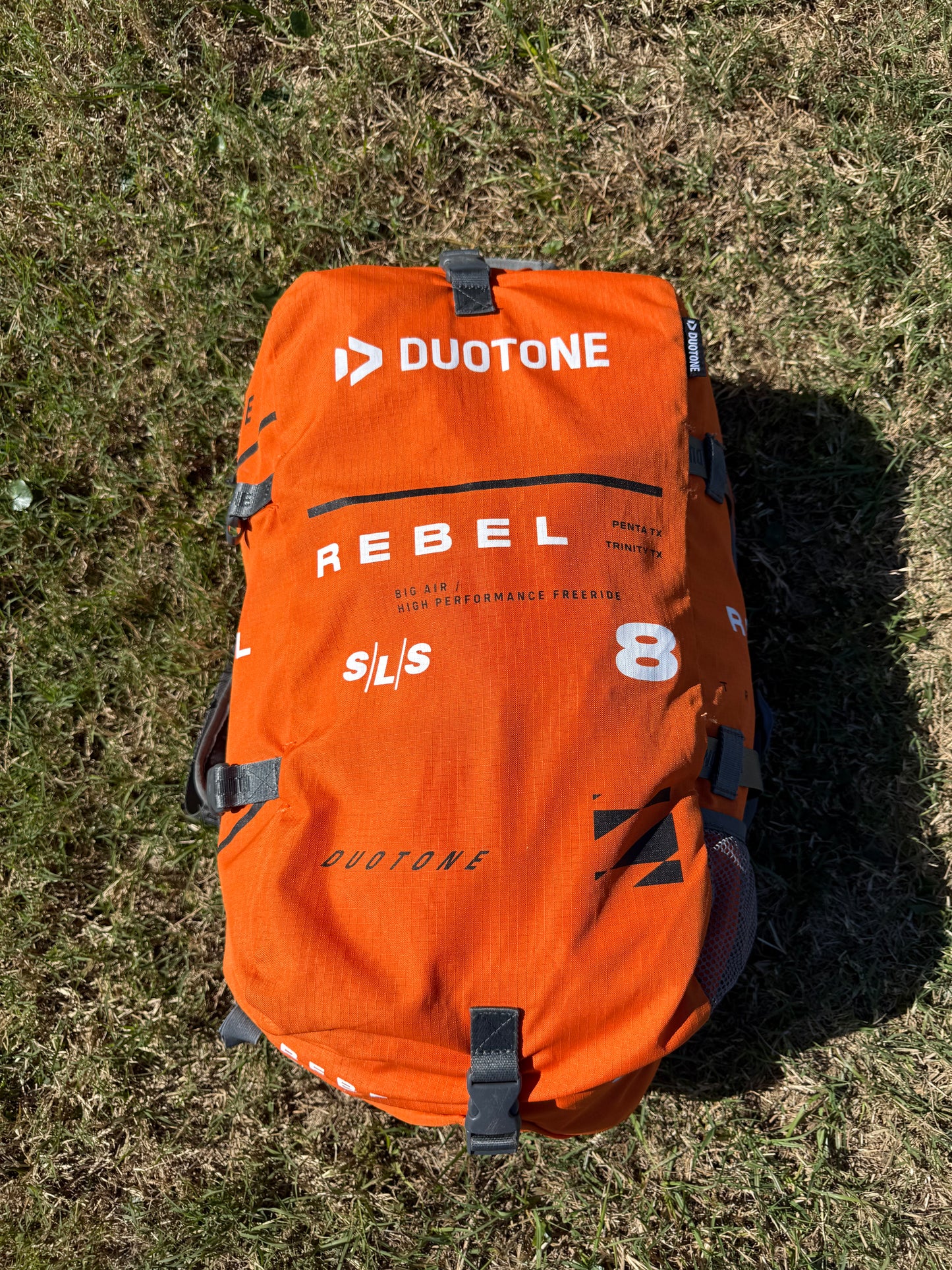 2025 Duotone Rebel SLS 8m DEMO kite