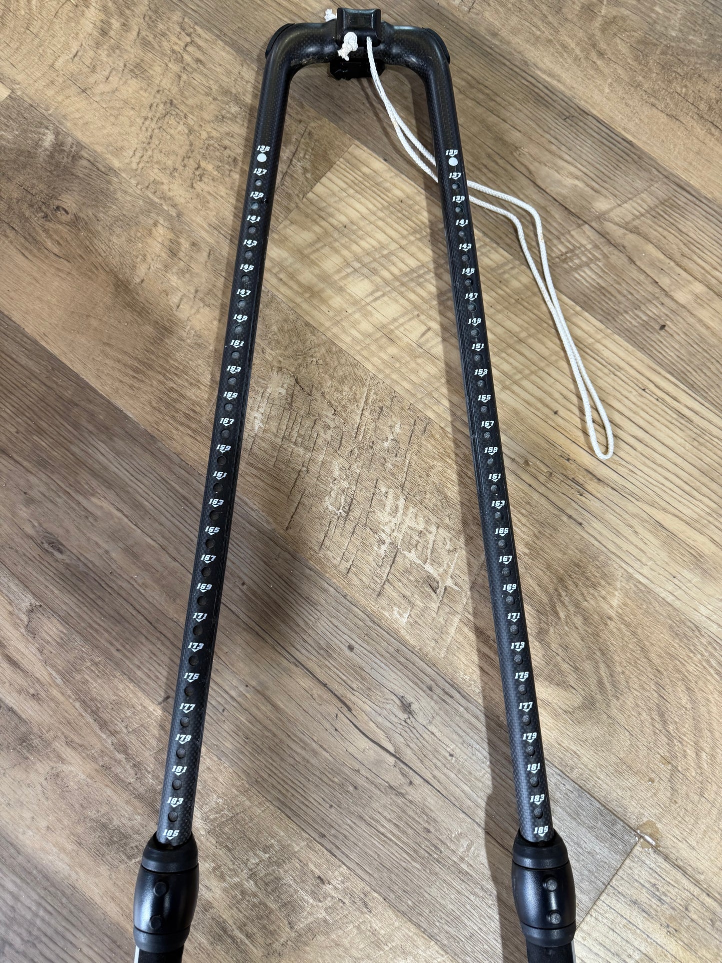 Chinook  Pro 1 Carbon 135-185 DEMO