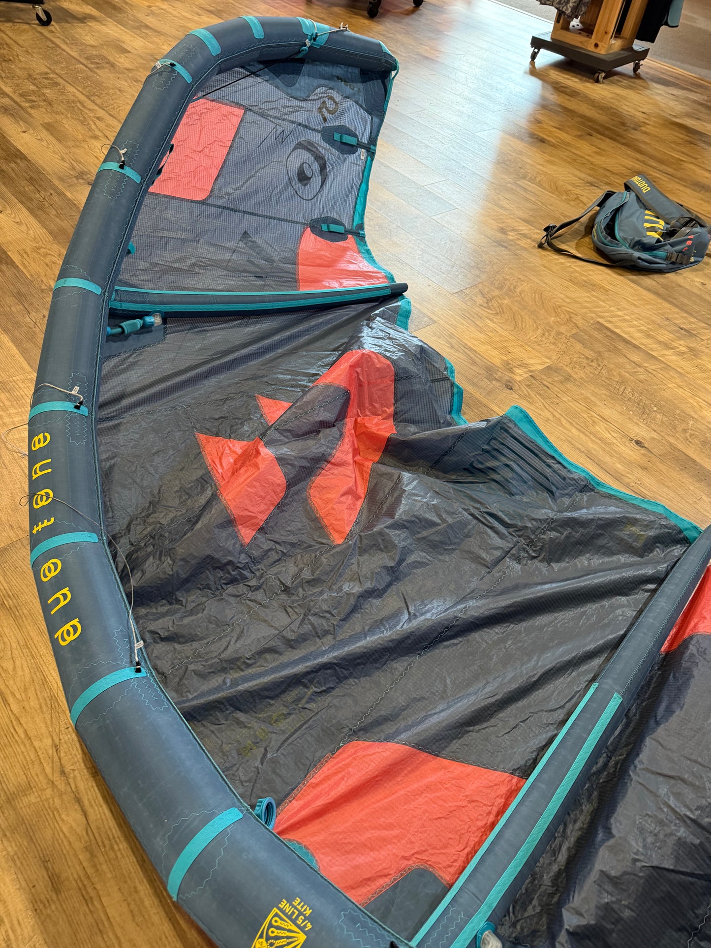 2024 Duotone Neo 5m DEMO kite