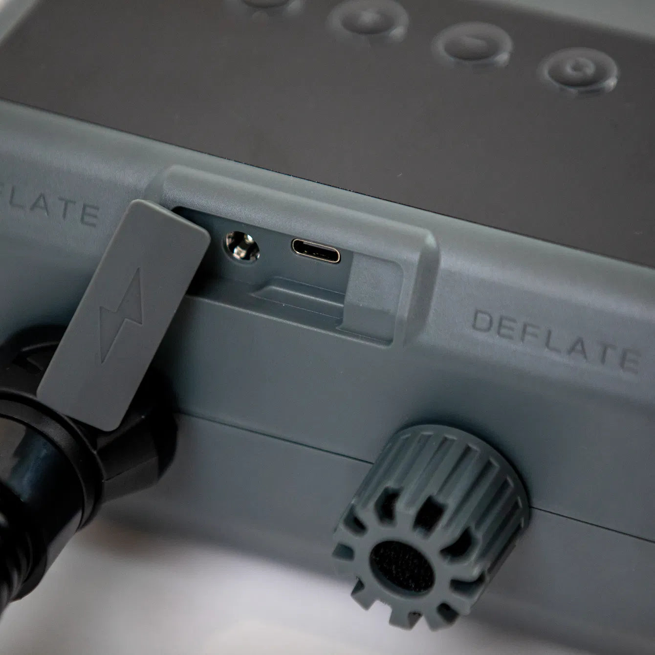 Duotone Electric Pump